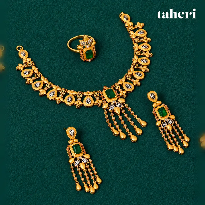 Emerald Tassel Stone Set by TAHERI