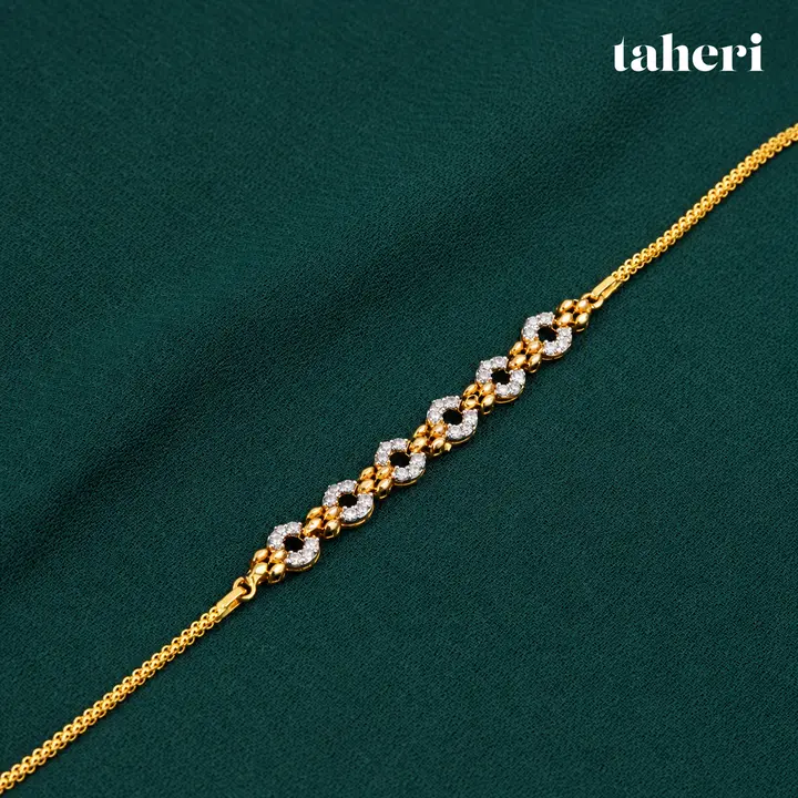 Pavé Infinity Link Bracelet by TAHERI
