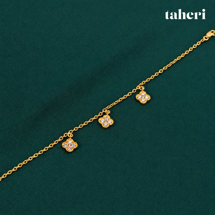 Pavé Clover Charm Bracelet by TAHERI