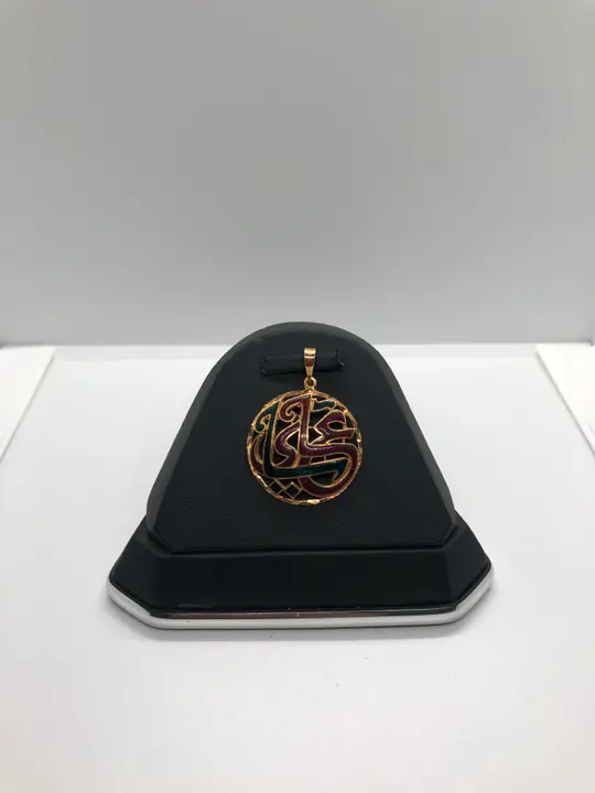21k Yellow Gold Locket design 6 by TAHERI