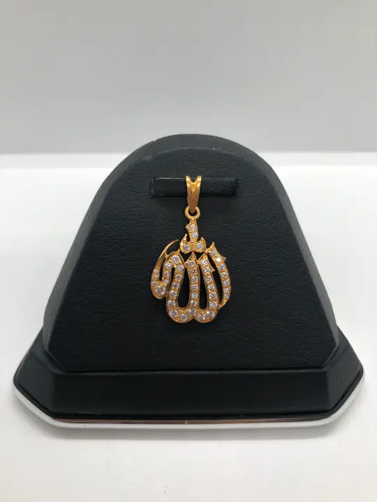 21k Yellow Gold Locket with Cubic Zirconia design 31 by TAHERI