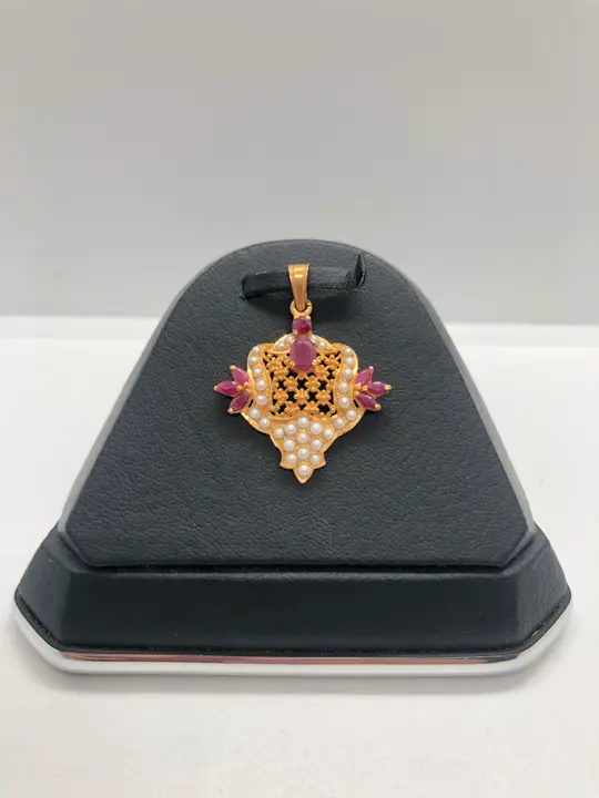 21k Yellow Gold Locket with Ruby design 192 by TAHERI