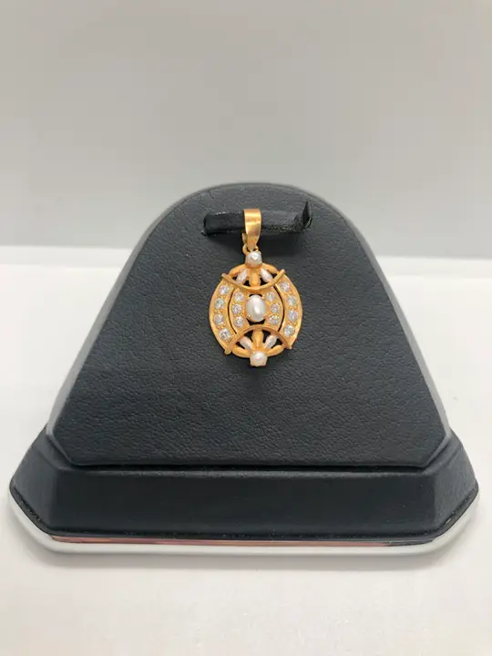 21k Yellow Gold Locket with Pearl design 196 by TAHERI