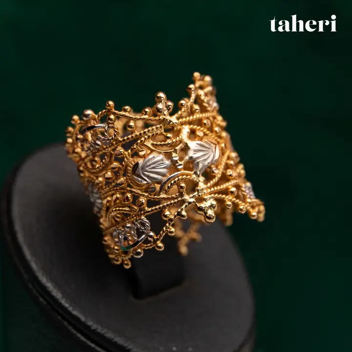 Two-Tone Band design 90 by TAHERI