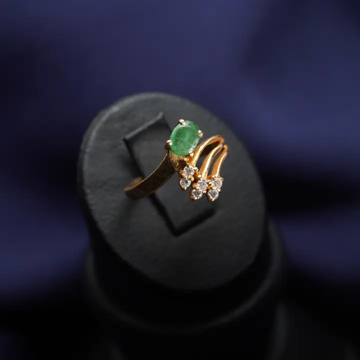 21k Yellow Gold Ring with Emerald design 42 by TAHERI