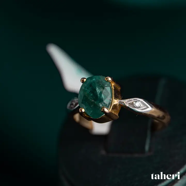 Two-Tone Ring with Emerald design 140 by TAHERI