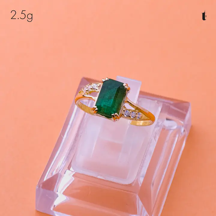 Yellow Gold Ring with Emerald design 316 by TAHERI