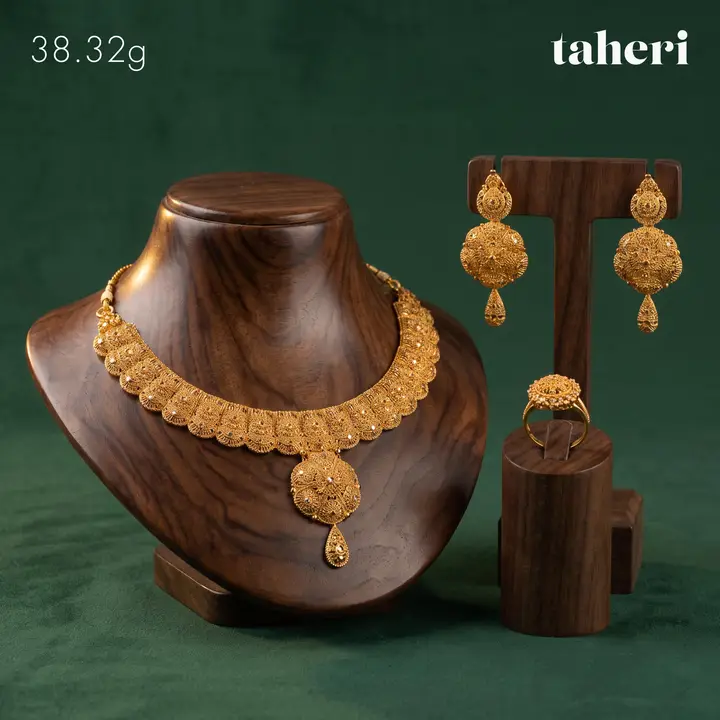 21k Yellow Gold Set design 75 by TAHERI