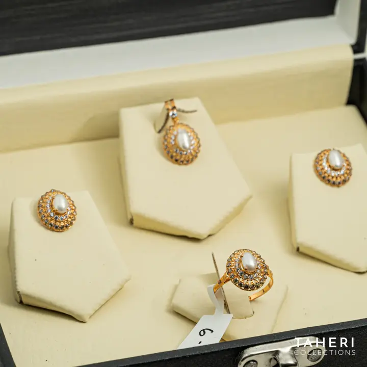 Yellow Gold Locket sets without Bangle with Pearl design 56 by TAHERI