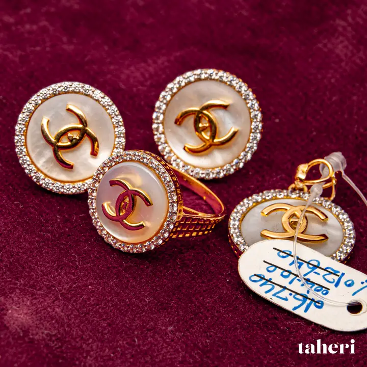 Yellow Gold Locket sets without Bangle with Cubic Zirconia design 65 by TAHERI