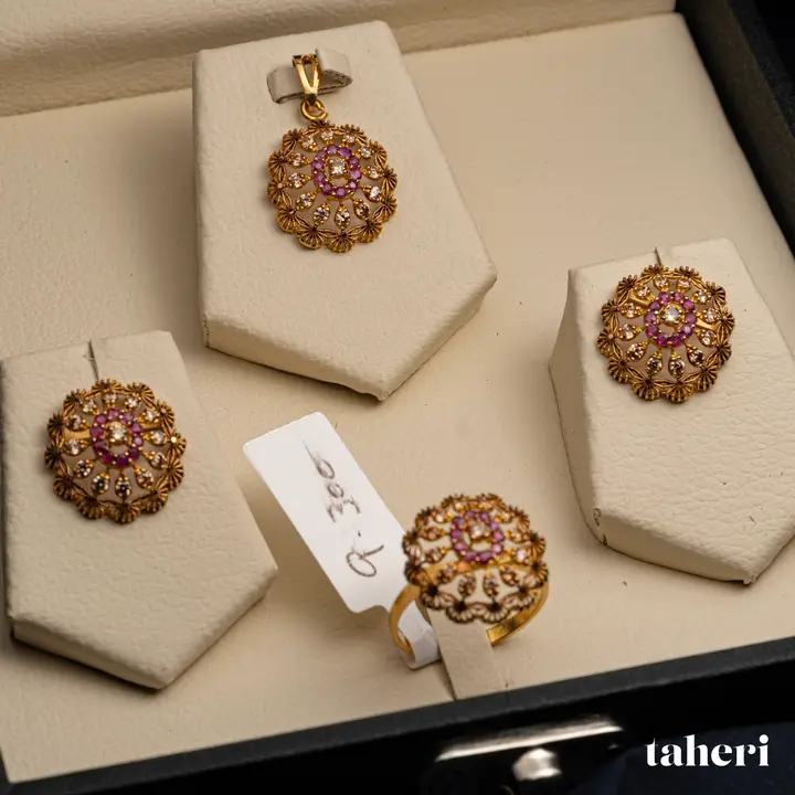 Yellow Gold Locket sets without Bangle with Ruby design 100 by TAHERI