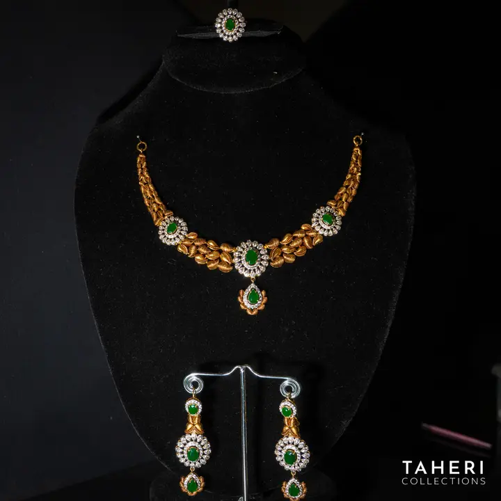 Two-Tone Stone Set design 79 by TAHERI