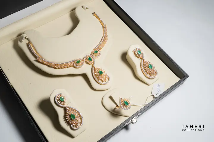 Yellow Gold Stone Set design 99 by TAHERI