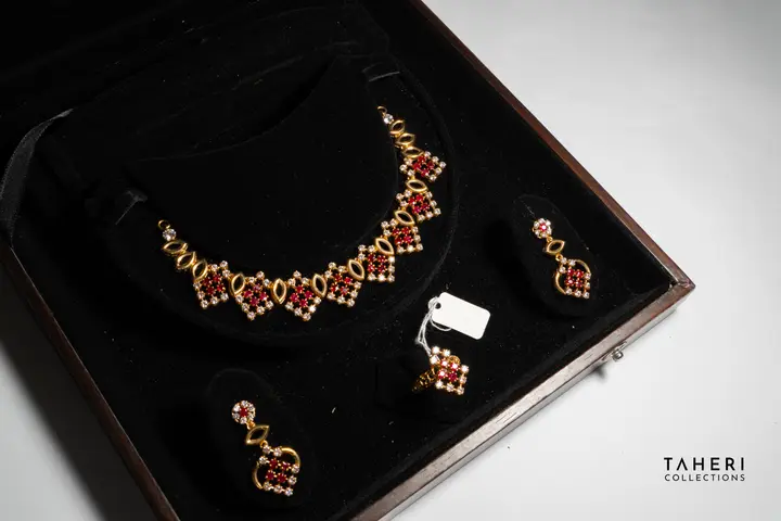 Yellow Gold Stone Set design 103 by TAHERI