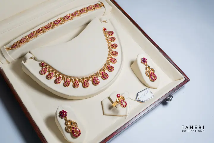 Yellow Gold Stone Set design 104 by TAHERI