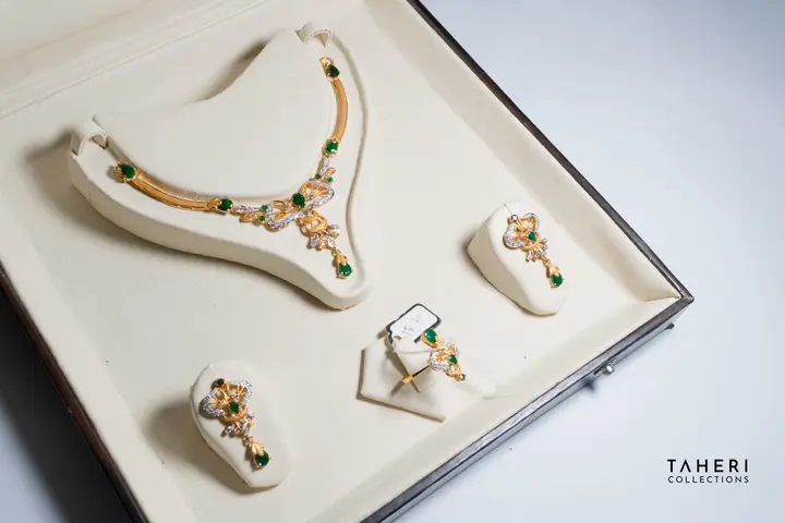 Two-Tone Stone Set design 105 by TAHERI
