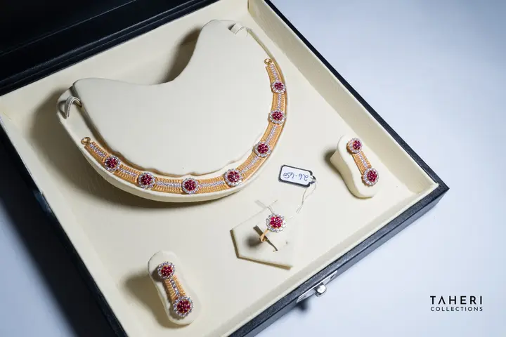 Two-Tone Stone Set design 118 by TAHERI