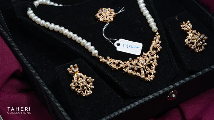 21k Yellow Gold String Set with Pearl design 42 by TAHERI