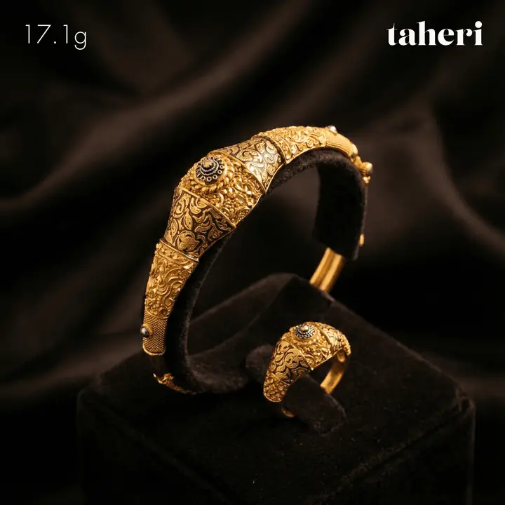 Yellow Gold Bangle & Ring design 49 by TAHERI