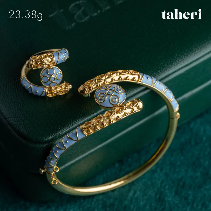 Yellow Gold Bangle & Ring design 105 by TAHERI