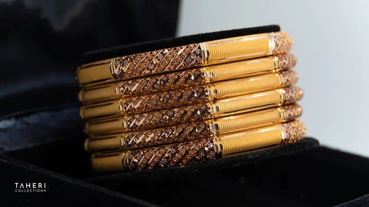 21k Yellow Gold Bangle design 45 by TAHERI